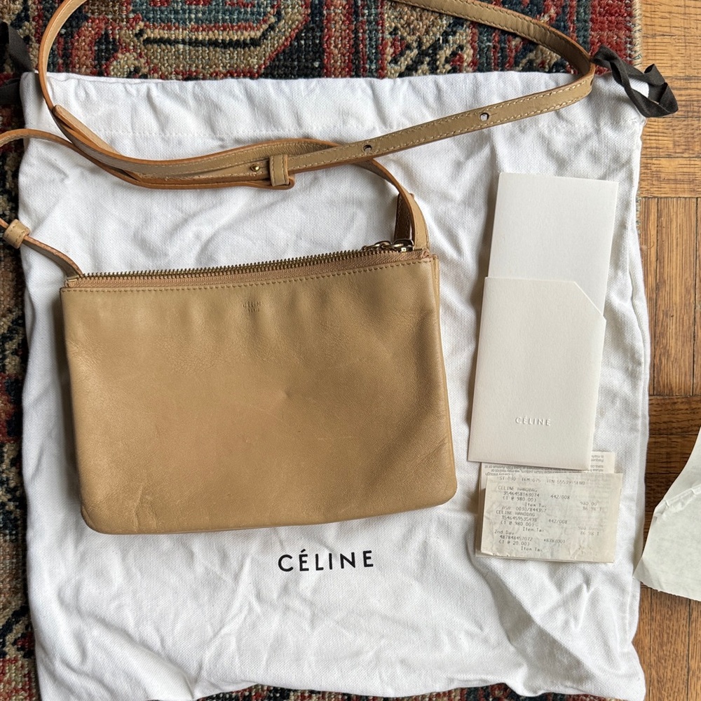 Celine TRIO Crossbody Bag 3 pockets that can be snapped to be 1,2 or 3 pouches